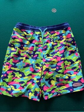 Vineyard Vines Blue and White Mesh-Lined Swim Shorts